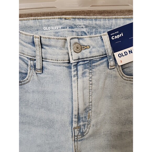 Old Navy Rockstar Slim Capri Jeans Womens 2 Blue Light Wash Stretch NEW - Picture 6 of 13